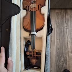 Brand New Violin Adult Size 