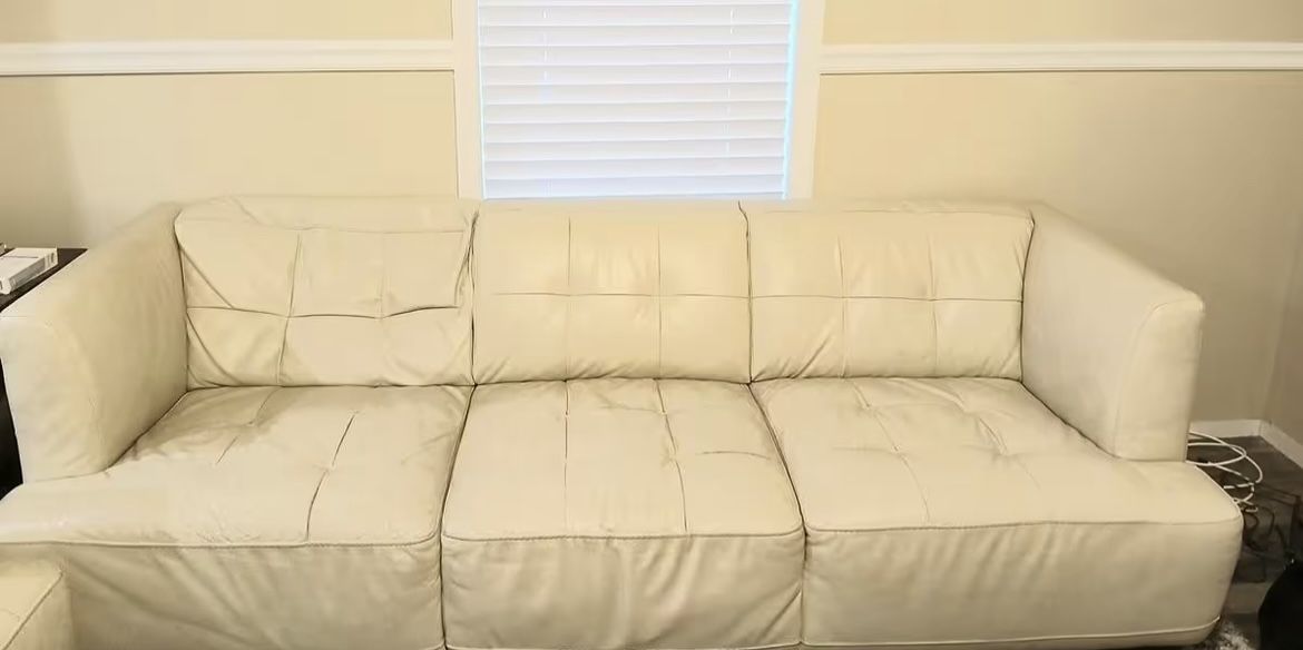 Loveseat & Sofa