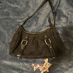 Nine West Shoulder Bag with free bow hairclips