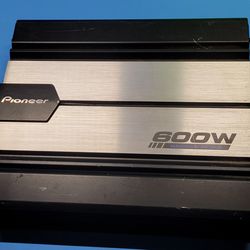 Pioneer 4ch amplifier