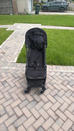 Mompush Lightweight Stroller - Excelente Condición