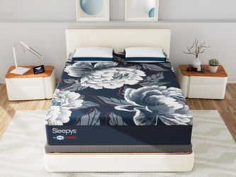 Queen Mattress and adjustable base