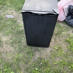 Mini Fridge