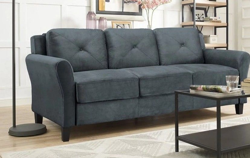 Couch Sofa..BRAND NEW..CAN DELIVER for Sale in Willoughby Hills, OH