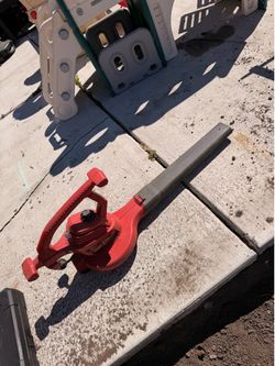 Leaf blower