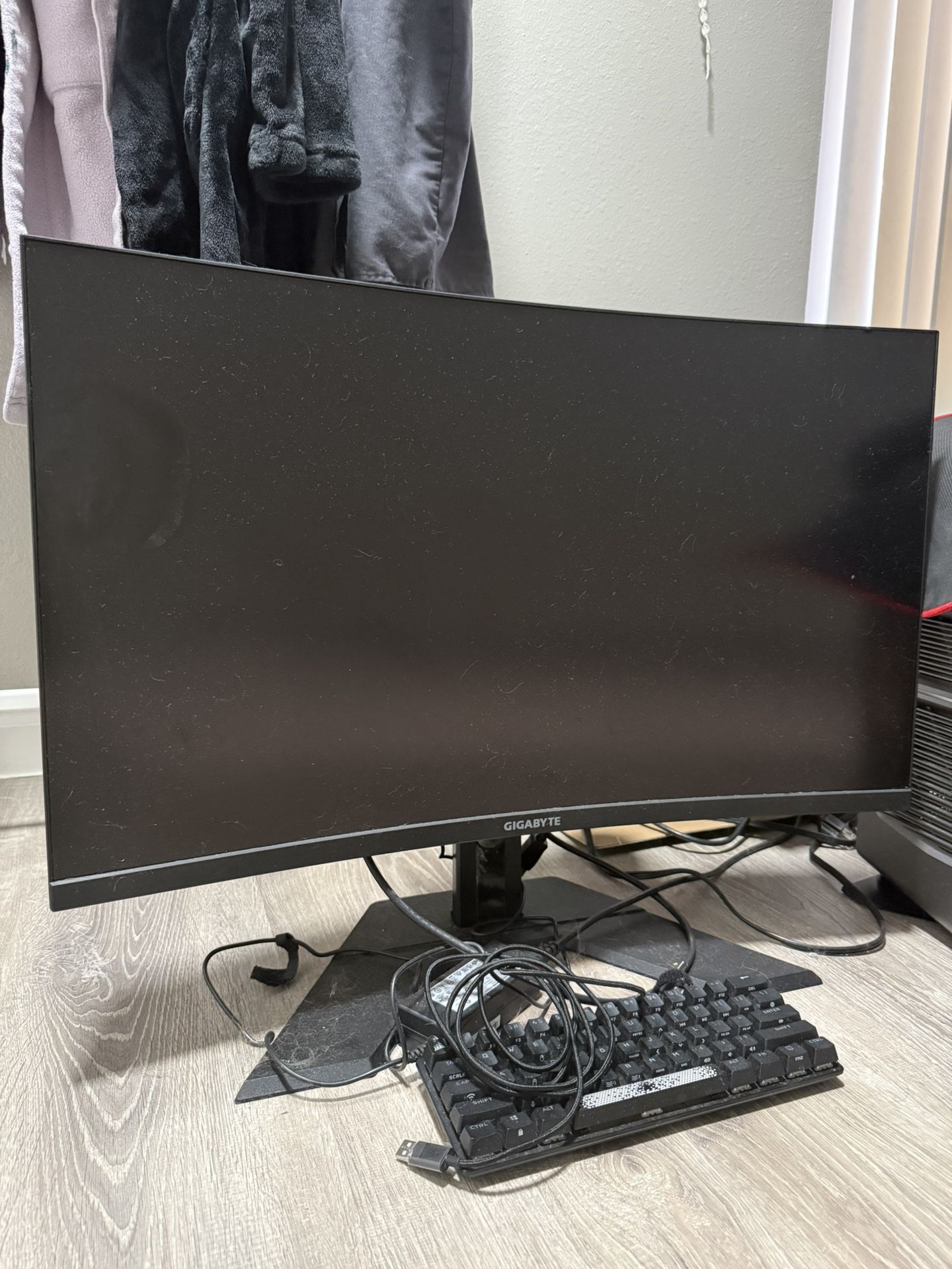 Gaming Monitor And Keyboard Set Bundle