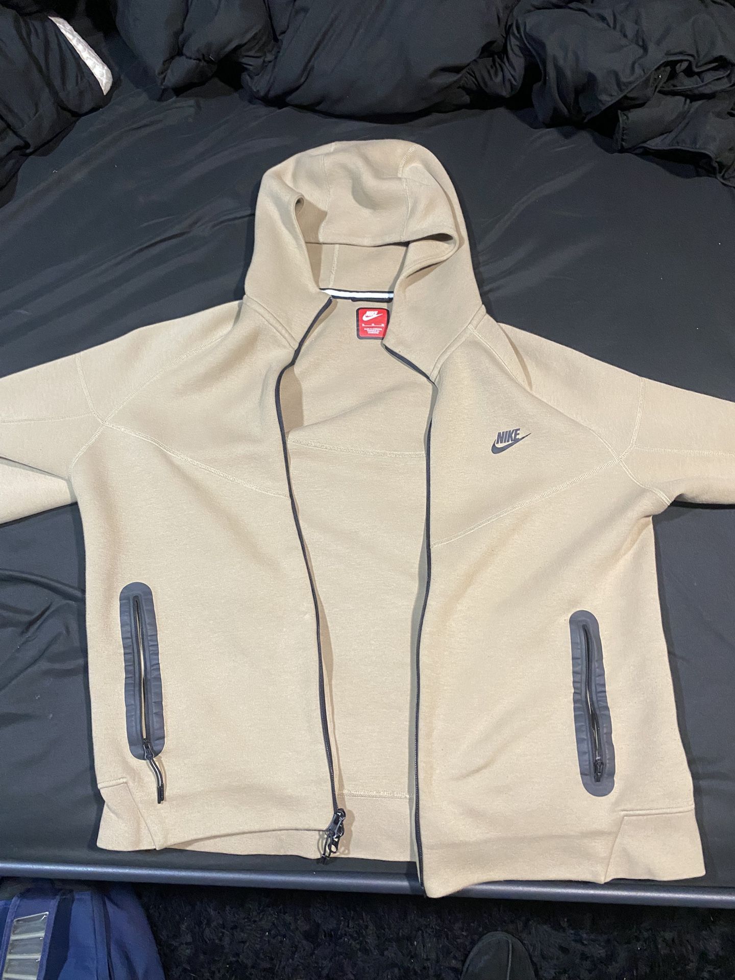 Nike tech fleece