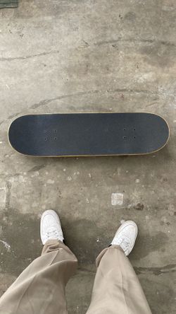 Skateboard