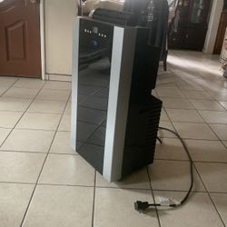 Whynter Air Conditioner/heater