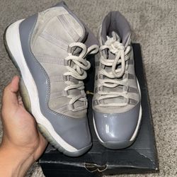 Jordan 11 Cool Grey Size 6y 