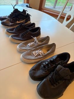 FREE Lot of 4 Men’s Tennis Shoes Sneakers Size 13 Sperry, Vans, Nike