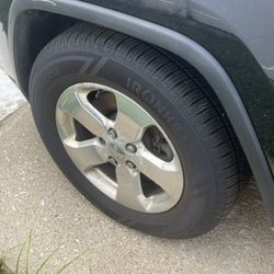 265/60/18 Rims And Tires Set Of Four