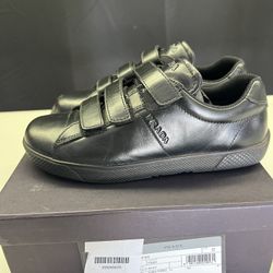 Prada Kids Triple-Strap Sneakers – Black – Size 33 (US 2 Kids)