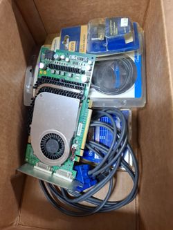 Box of new miscellaneous items