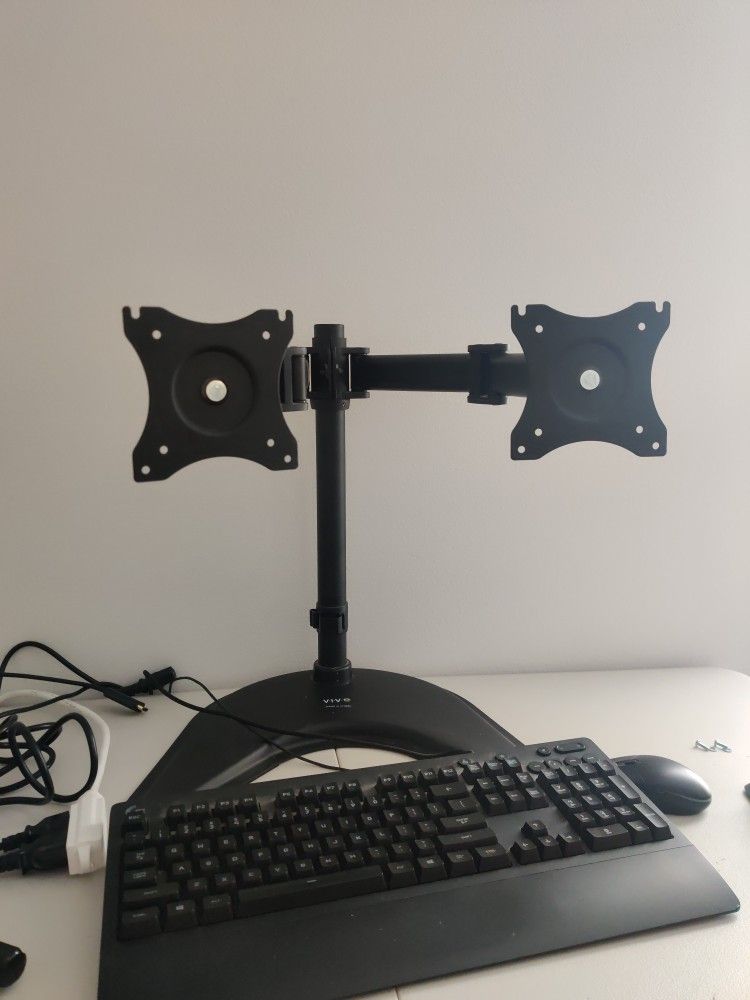 Dual-Monitor Stand 