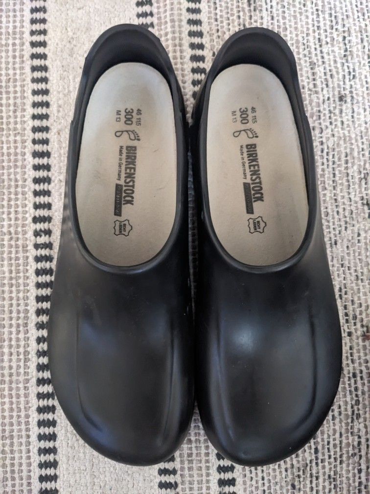 Birkenstock Steeltoe Clogs