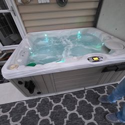 Hot tub