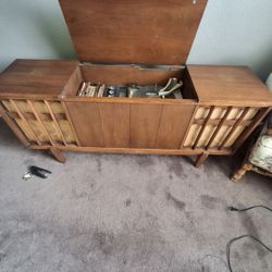 Sears Silvertone Stereo Console 
