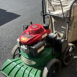 Billy Goat K Series Self Propelled Vacuum 