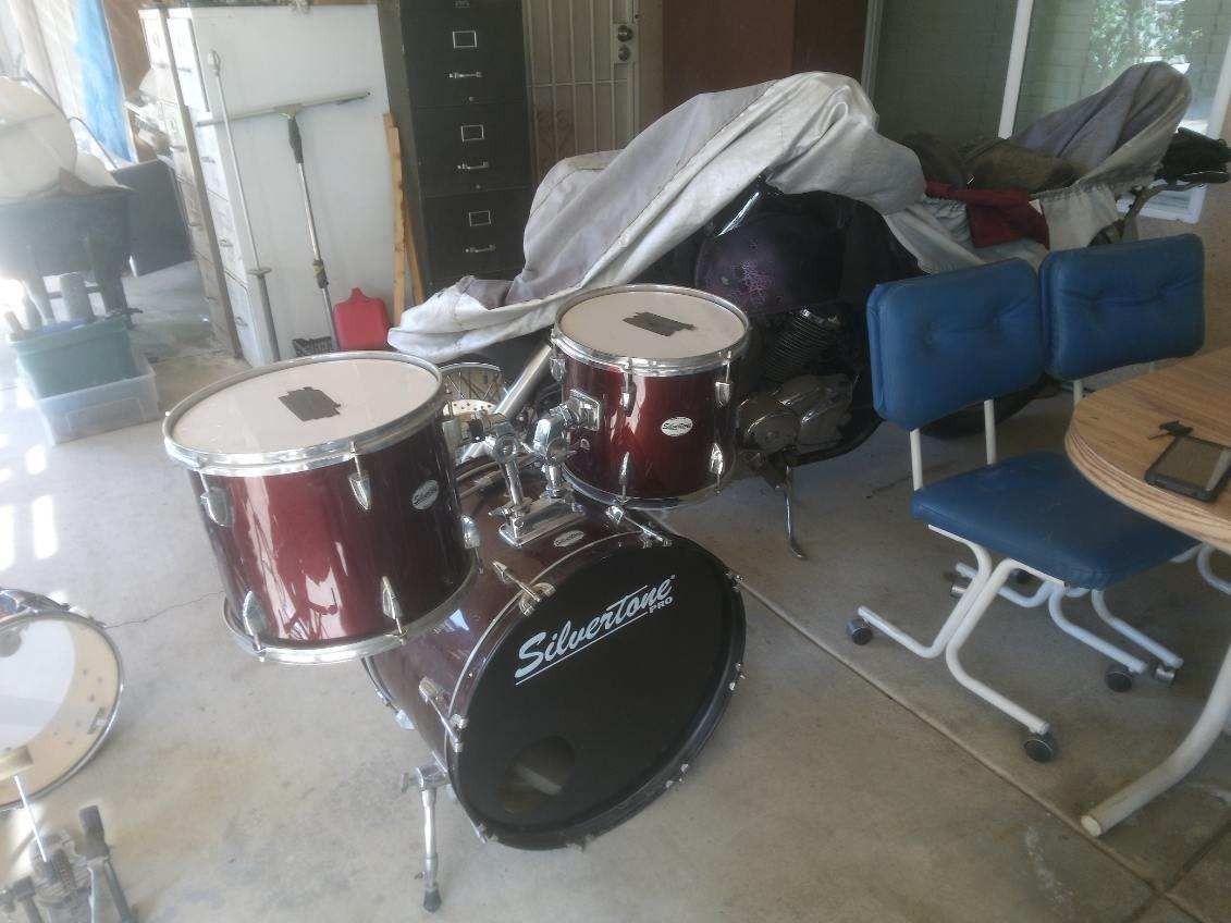 Silvertone Drums