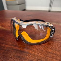 DeWalt Safety Goggles