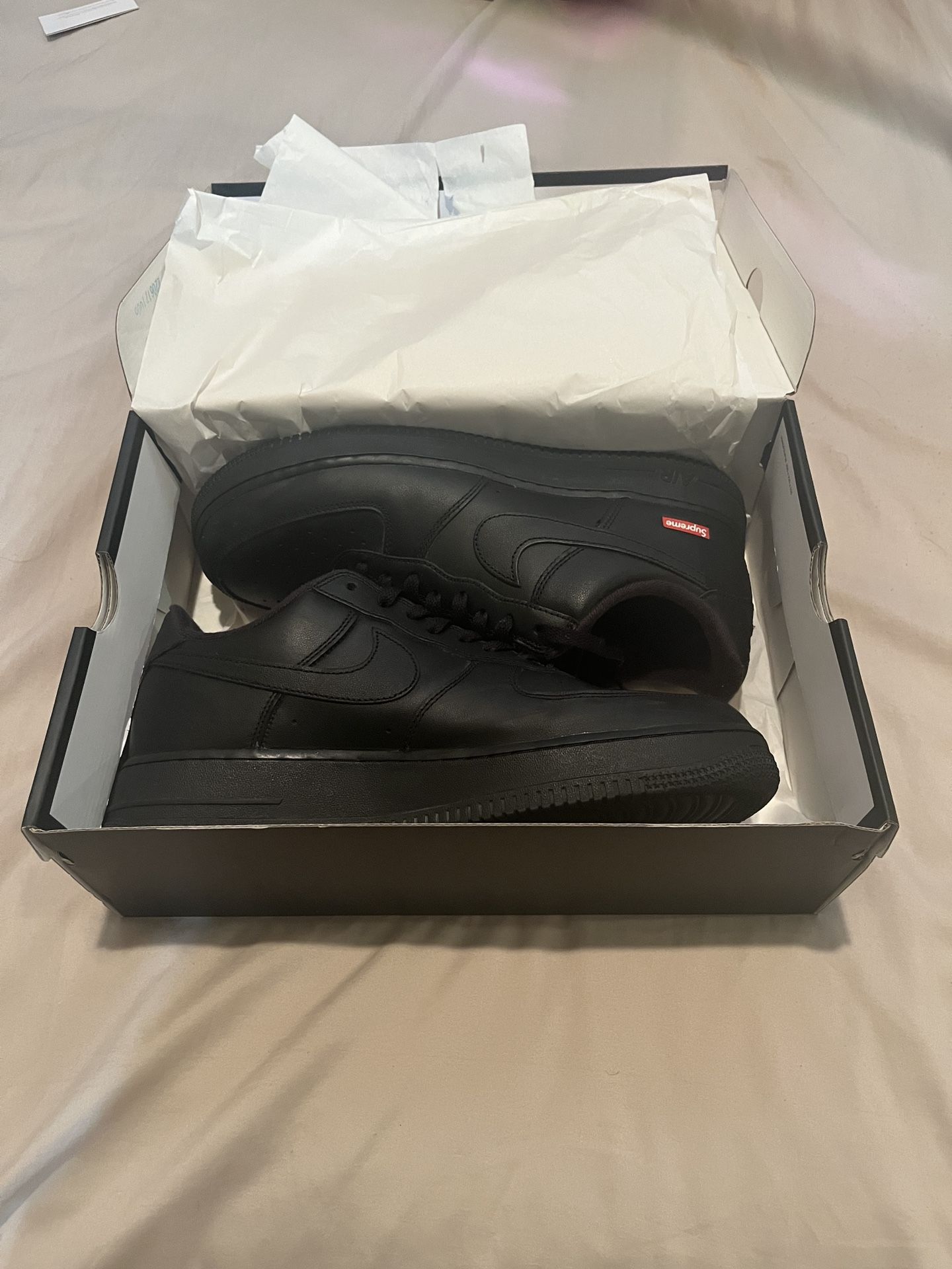 Black Supreme Air Force 1’s