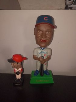 Sammy sosa and k Griffey bobble heads