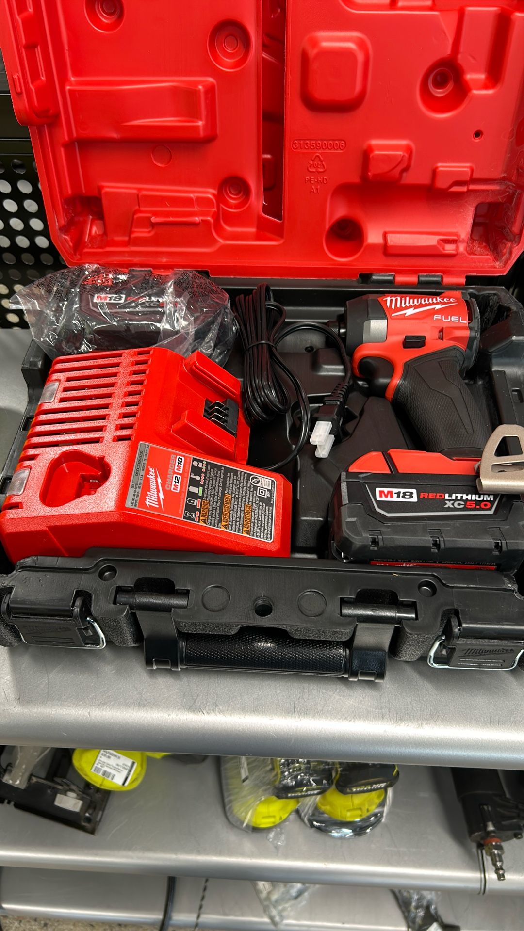 Milwaukee 1/4 Impact Set 