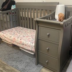 Sorelle 3 In 1 Crib  