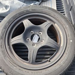 5 Lug Tire 