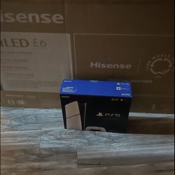 Brand new 55 inch with ps5 bundle together for 550 meet up location at iverson mall