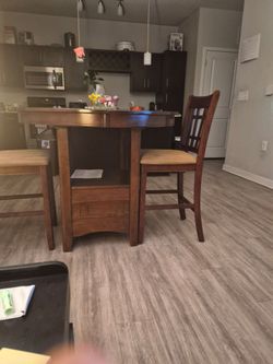 Dining room table