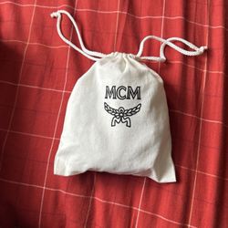 Mcm Belt