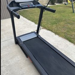 Proform Trainer 14.0 Treadmill 