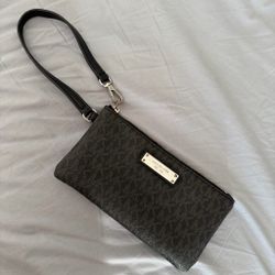 MK wristlet