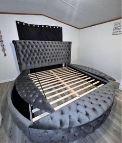 Queen Size Dark Gray w/ Storage Drawers 