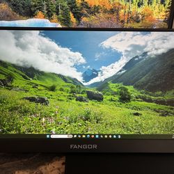 15.6” portable lcd panel with cable