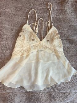 Tilly’s Lace Top