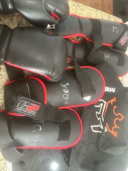 Kids mma gear gloves, bag, 2 sets shin guards