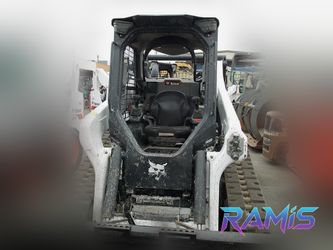 2022 Bobcat T76 Compact Track Loader - Fresno