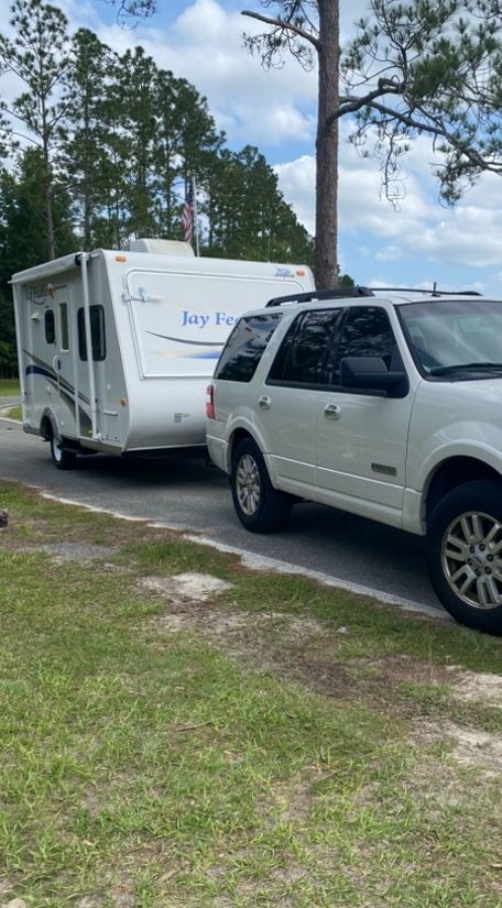 Camper Jay Feather Jayco