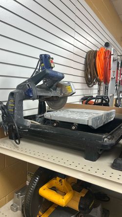 Kobalt tile saw