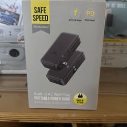 Built In AC Wall Plug Portable Power Bank 