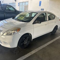 2014 Nissan Versa
