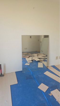 Wall mirror/bath mirror