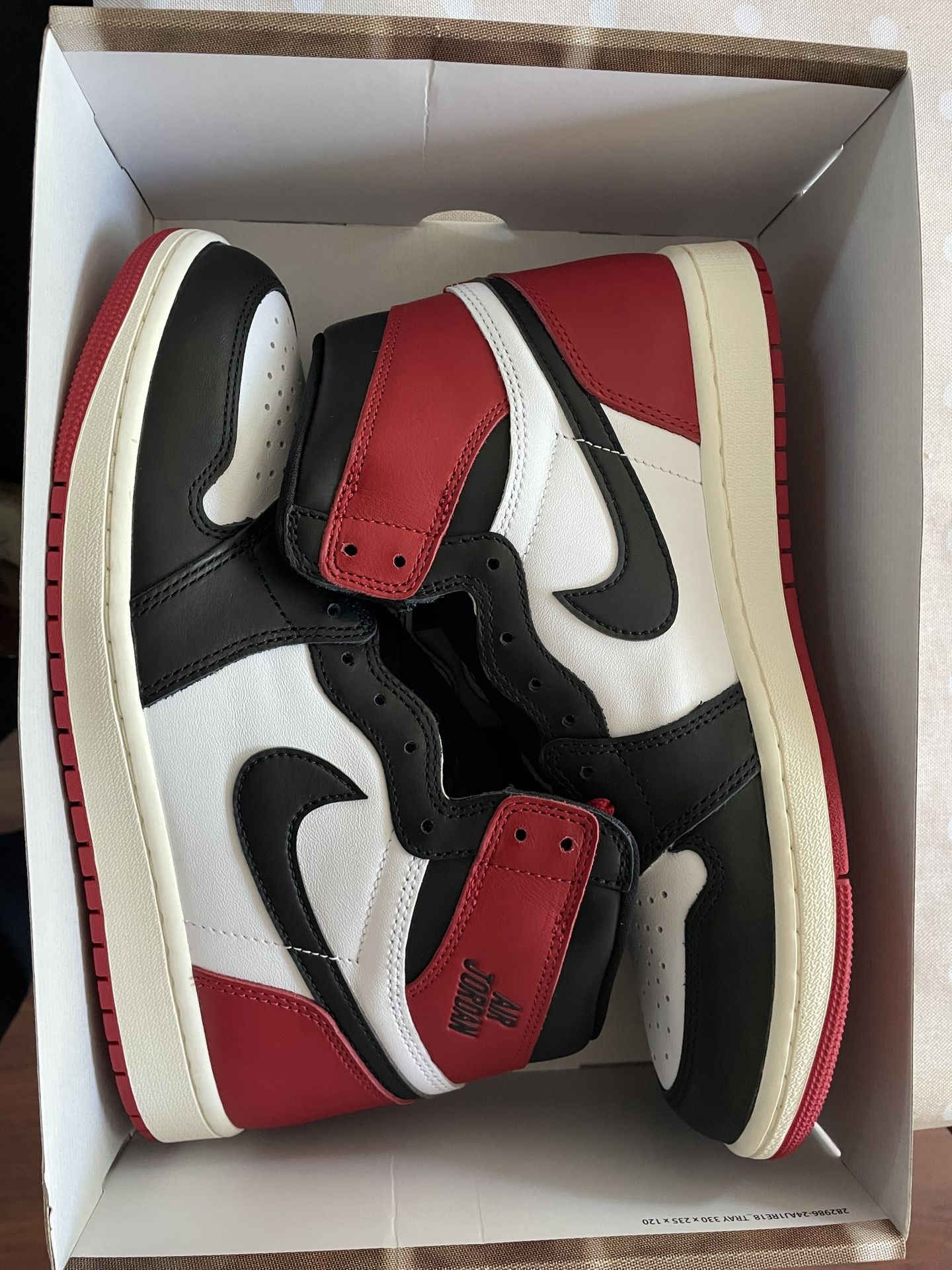 Jordan 1 Black Toe High Reimagined Size 10.5 New