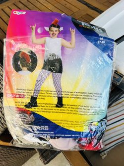 Halloween costume - Queen Barb (Trolls)