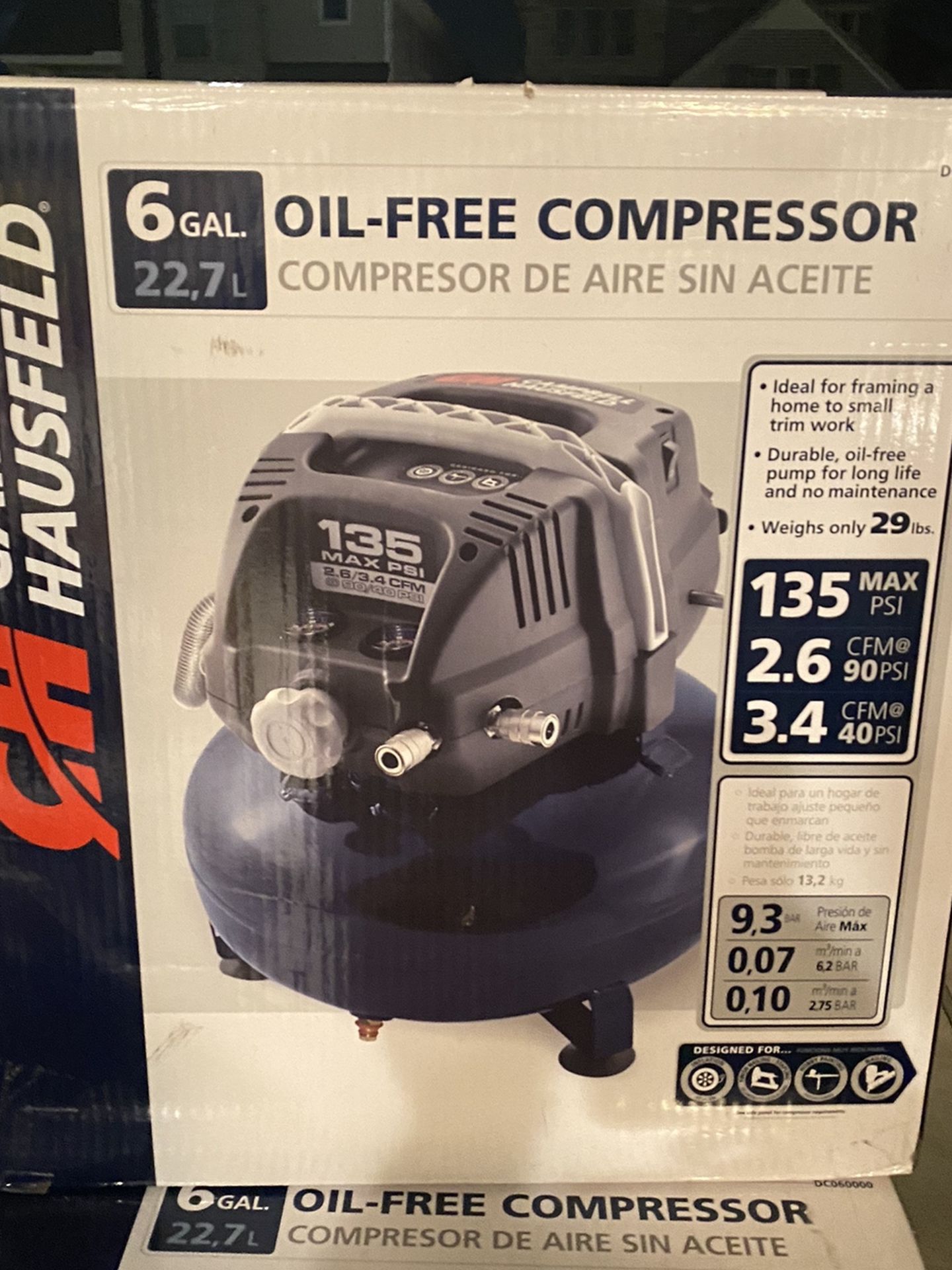 Brand New Campbell Hausfeld 6 gallon oil free air compressor