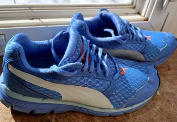 Puma Poseidon Ultramarine Cross-trainers Size 7 Women's Lace Up