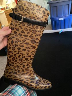 Size 11 polo rain boots